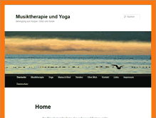 Tablet Screenshot of muth-yoga.com